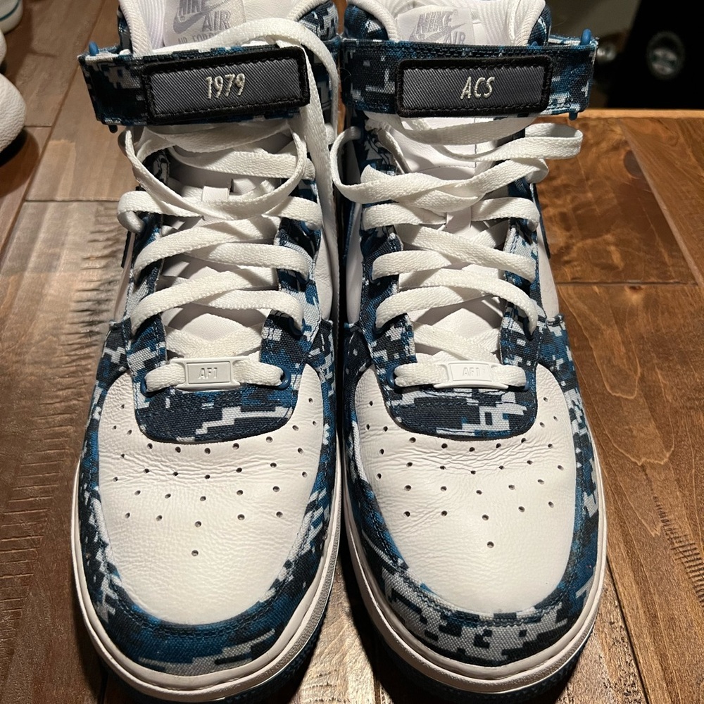 Nike Blue and White High-Top Sneakers